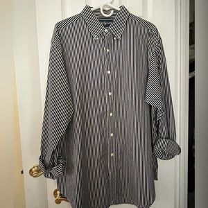 Ralph Lauren men’s classic fit button down shirt